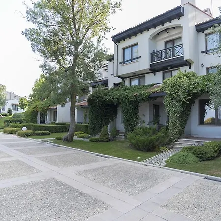 Oasis & Cozy Lozenets