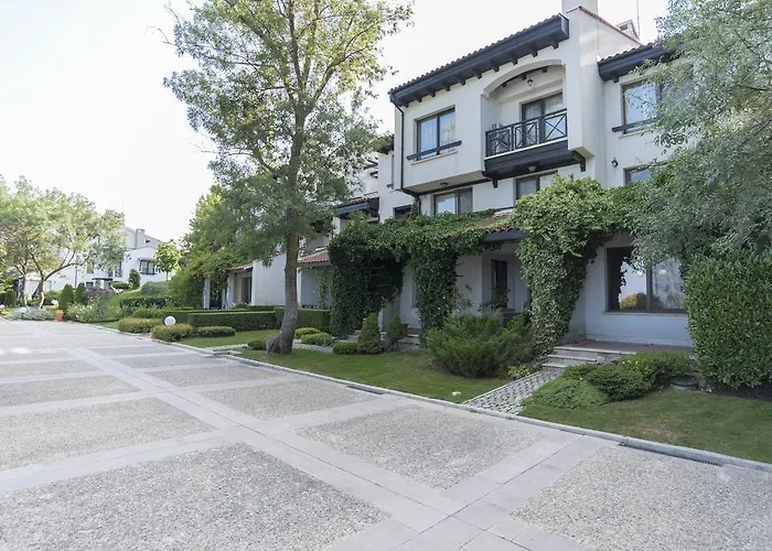 Oasis & Cozy Lozenets